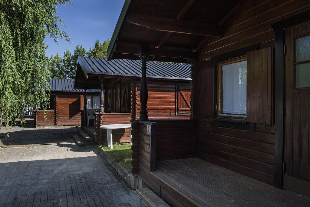 Camping & Bungalows Ligueerre De Cinca Kültér fotó