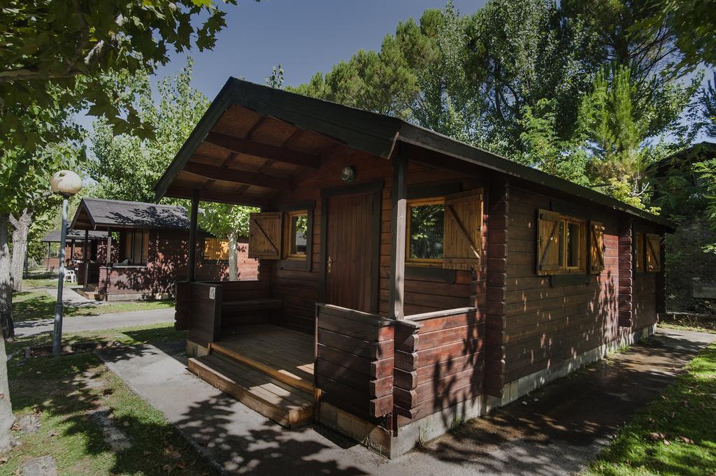 Camping & Bungalows Ligueerre De Cinca Kültér fotó
